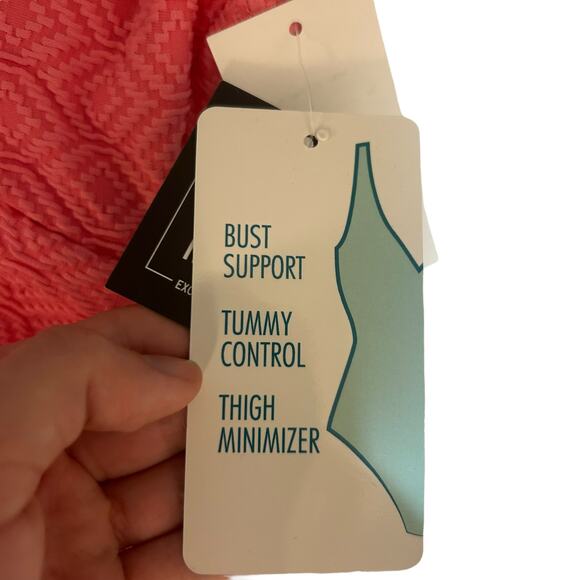 Swim Solutions Geometric One Piece Swim Dress Pink Women’s 8 NWT - Picture 11 of 11